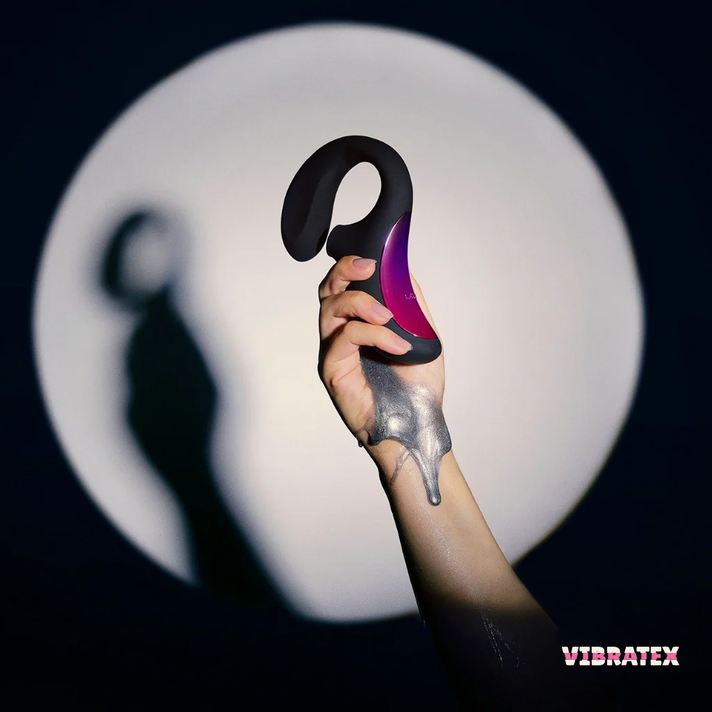 LELO Enigma Dual Sonic Massager - Image 3